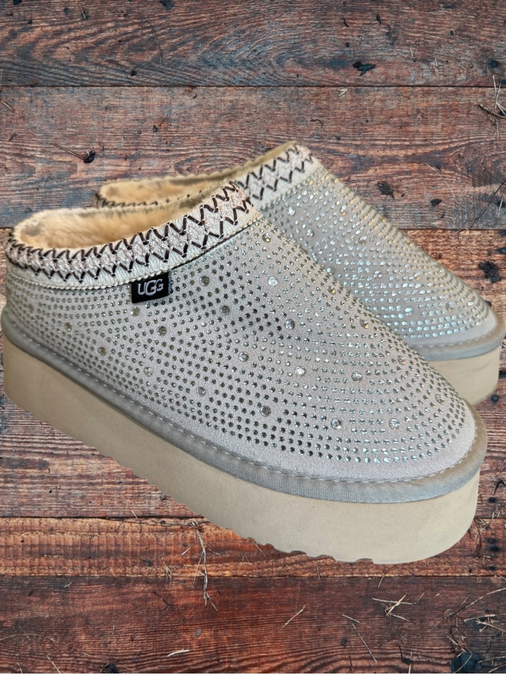 UGG RARE Vintage Tasman Platform Rhinestone Suede Mules Clogs Slippers Sand Grey - Picture 8 of 16